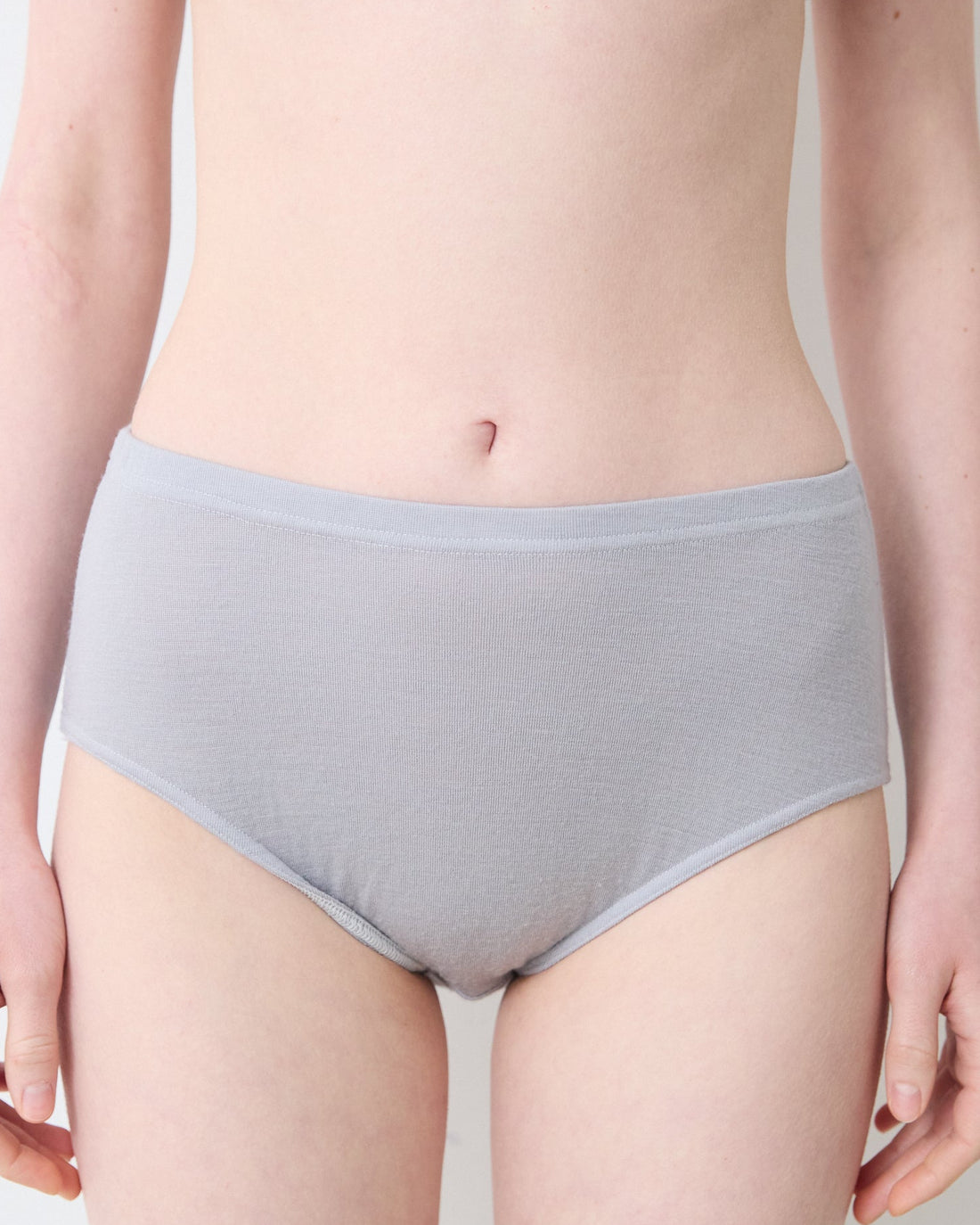 Wool high-waist Shorts