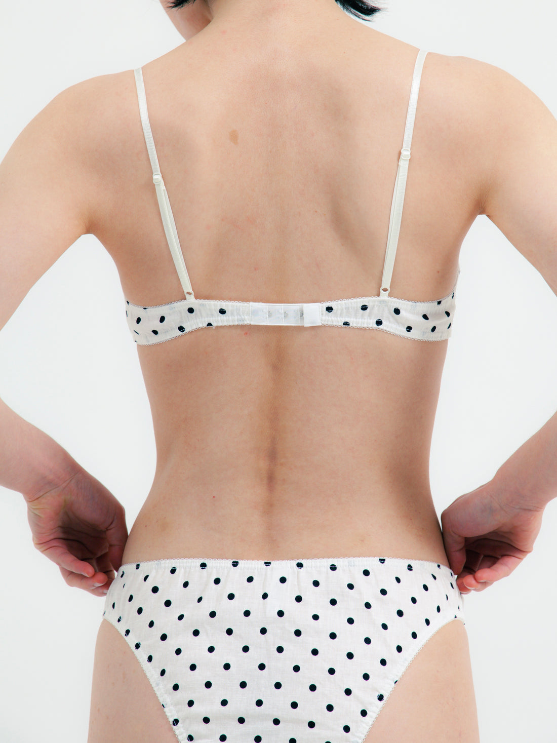 【NEW】Polka Dots Bra