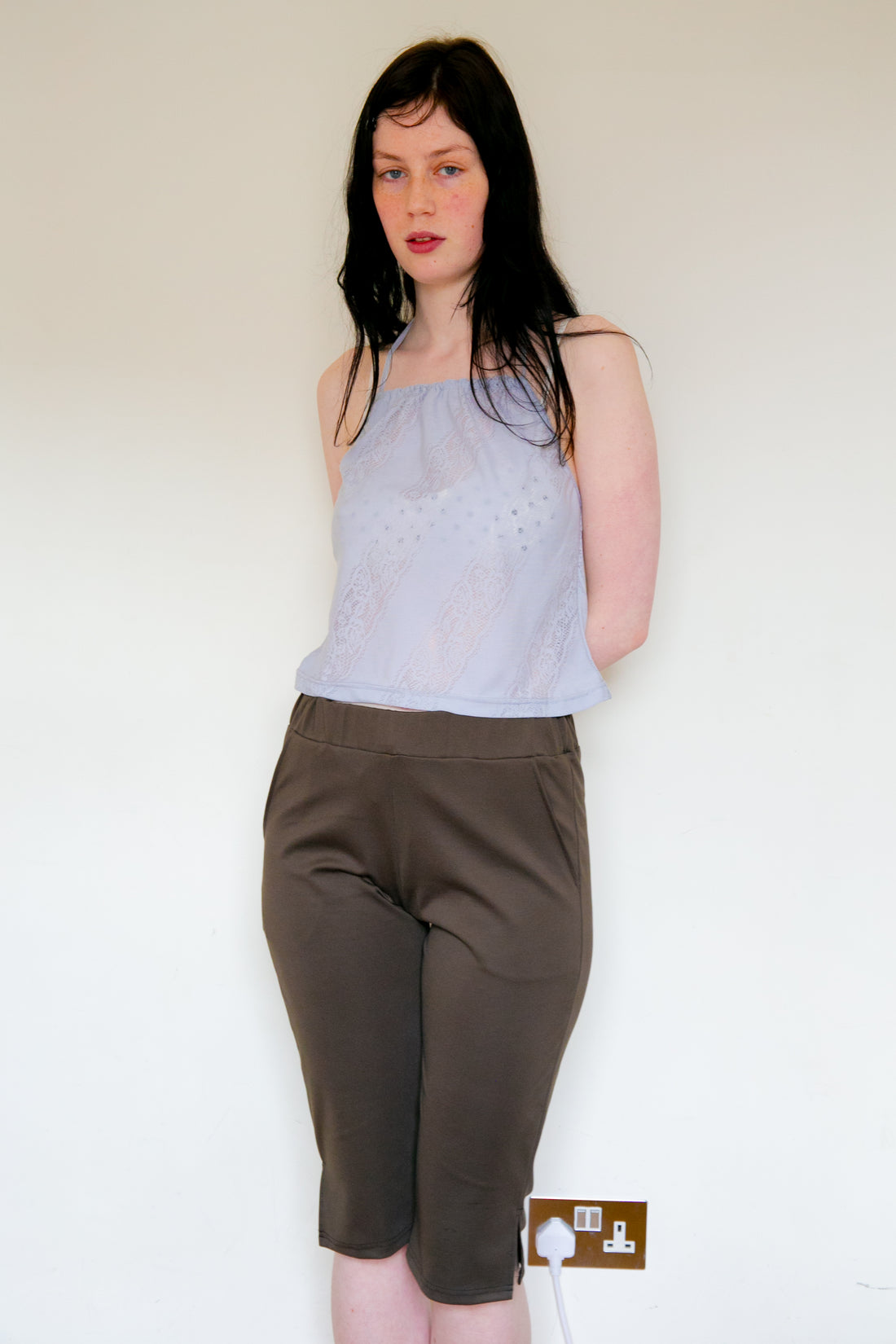 【NEW】Capri Pants