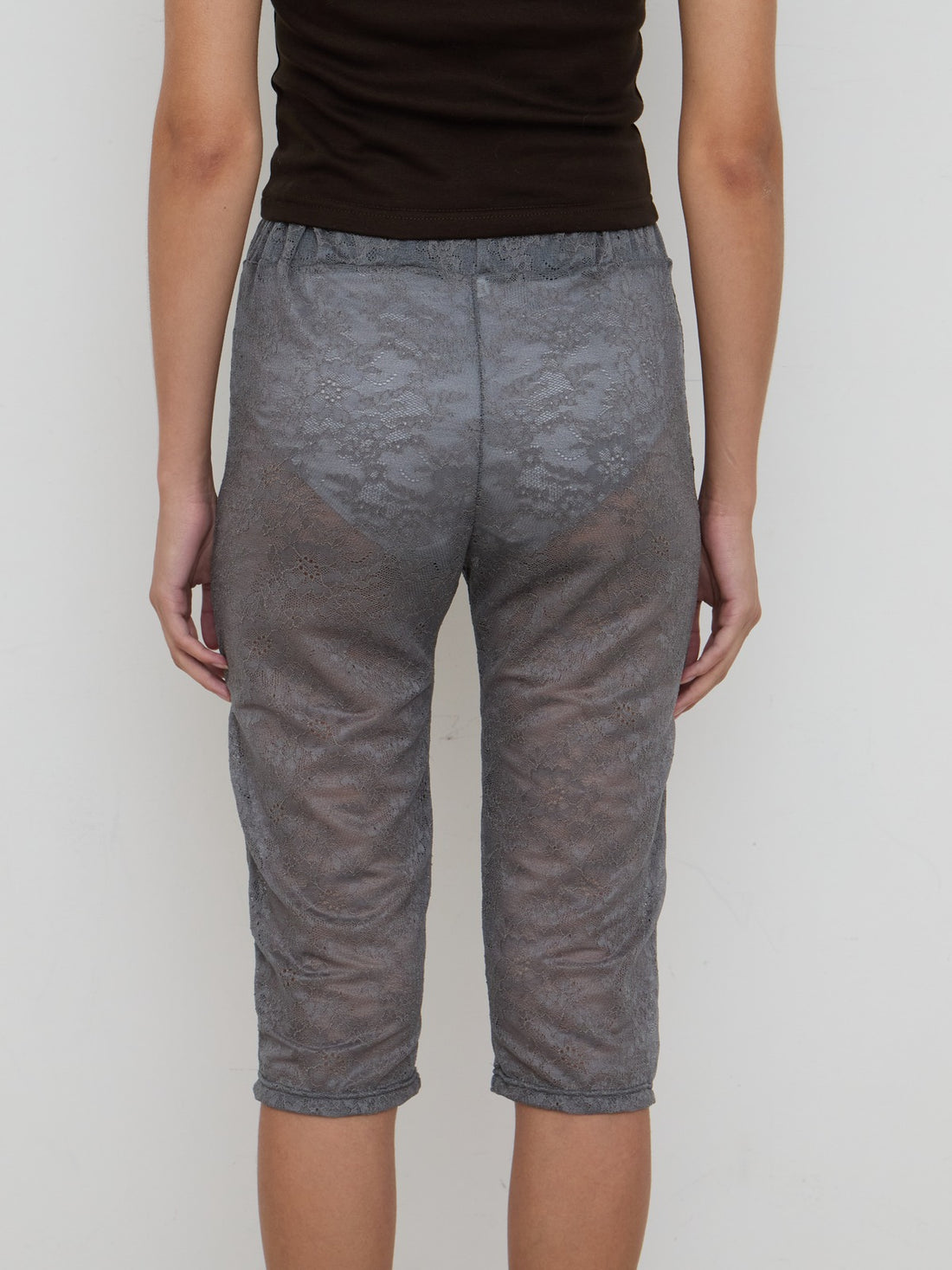 【NEW】Lace Capri Leggings