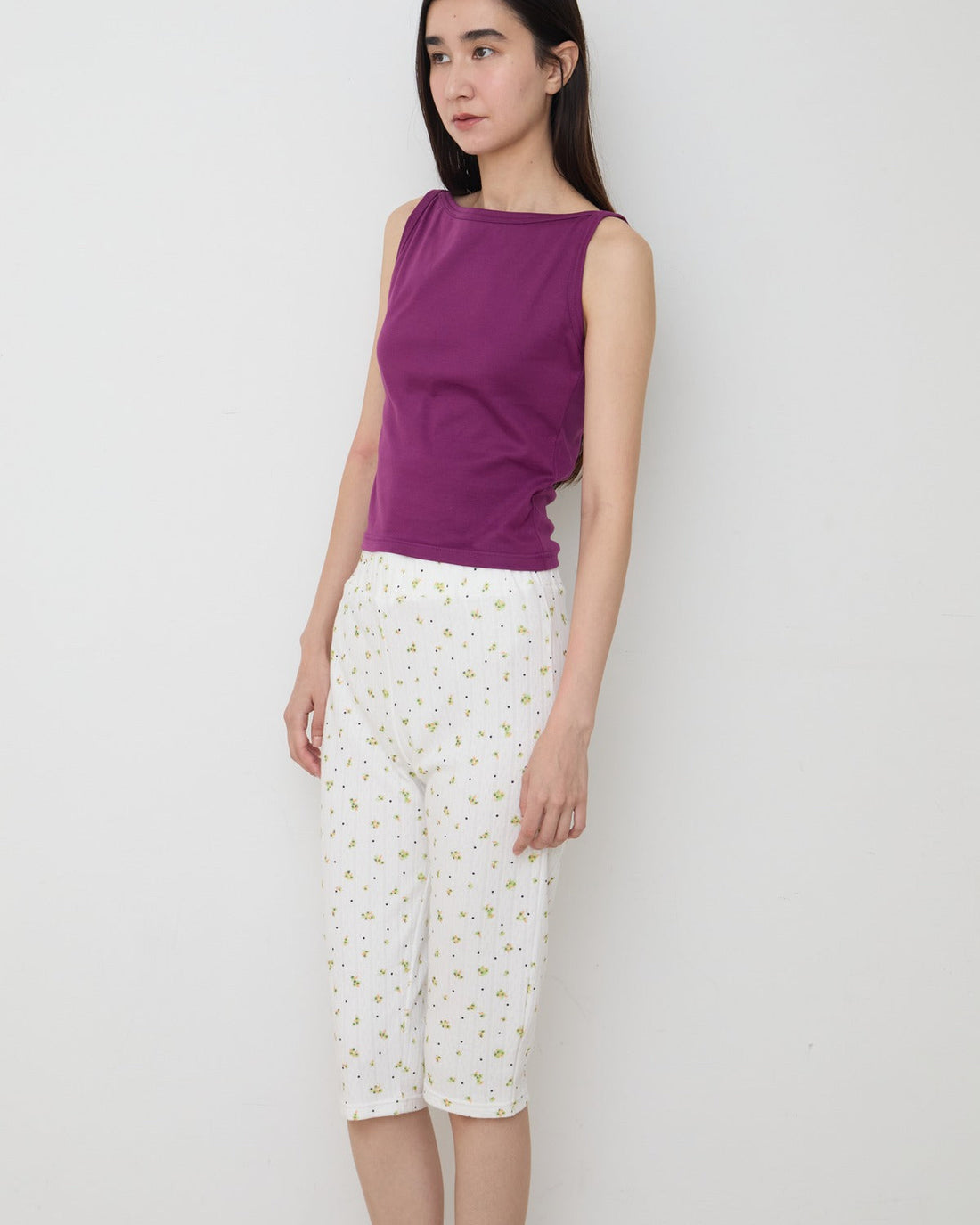 【NEW】Flower Dots Capri Leggings