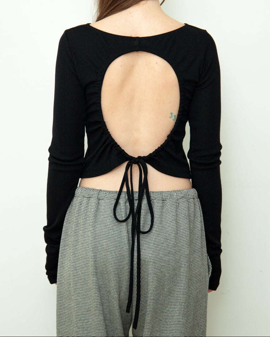 Round Cut Knit