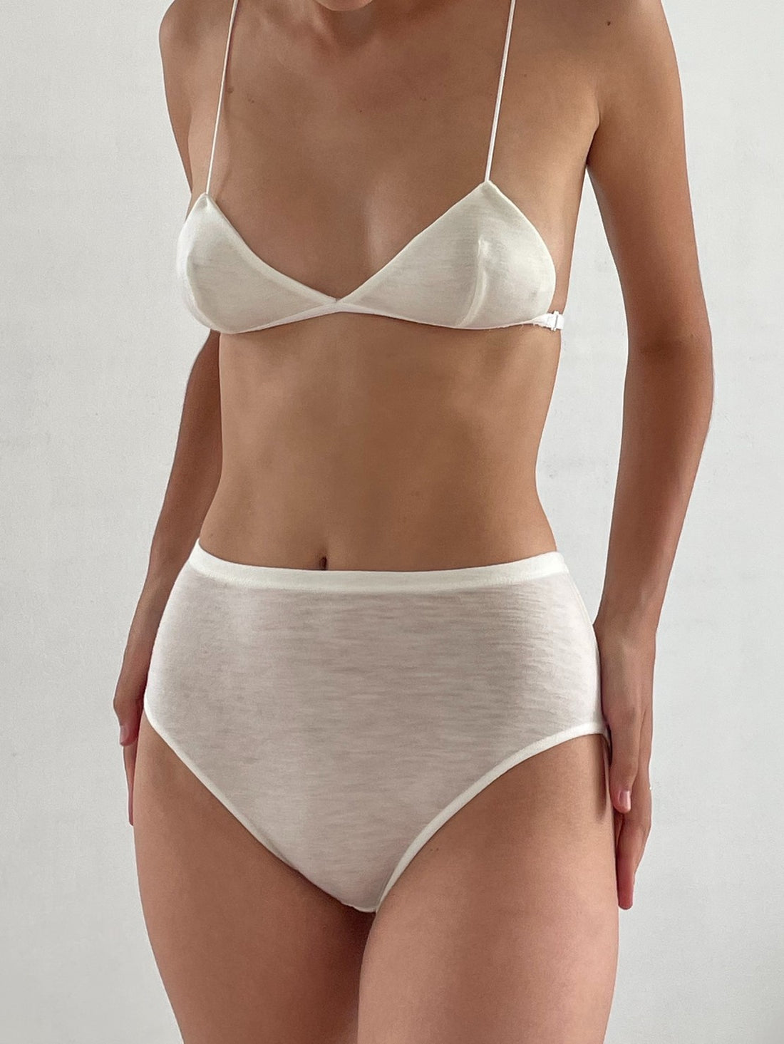 Wool high-waist Shorts